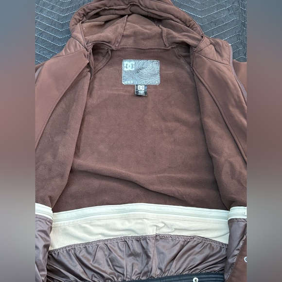 DC Shoes Y2K Exotex 10,000 Men’s Large Snowboard Ski Jacket Hooded Brown - Picture 3 of 11